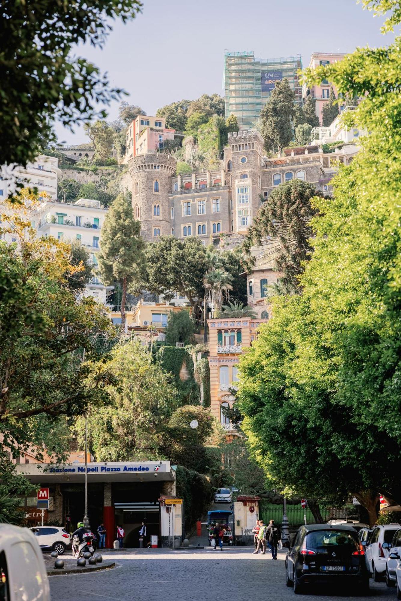 Da Celeste, Affittacamere Napoli